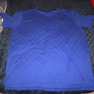 Blue nike tee